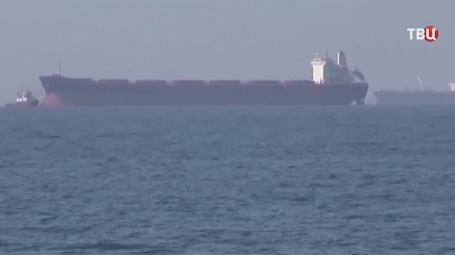 Трамп продлил разрешение на продажу российской нефти