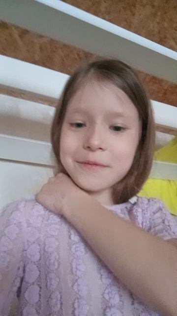 мама мне купила фиолетовую футболку !!😘🎉🥰