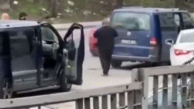 Киевский ТЦК попытался оправдаться за стрельбу по гражданской машине.

Ранее военкомы остановили...