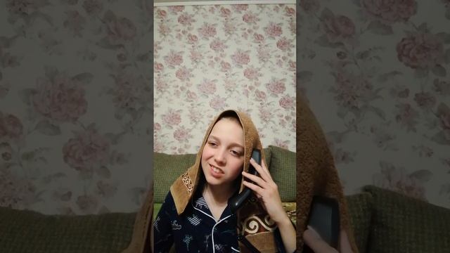 Разговор с подругой про школу.