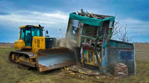 ДОМ ШКОЛЬНИКА ХОТЯТ СНЕСТИ...