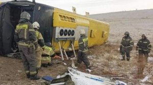 Один человек погиб и 12 пострадали при опрокидывании автобуса в Забайкалье