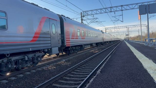 ЭП2к-032 с поездом