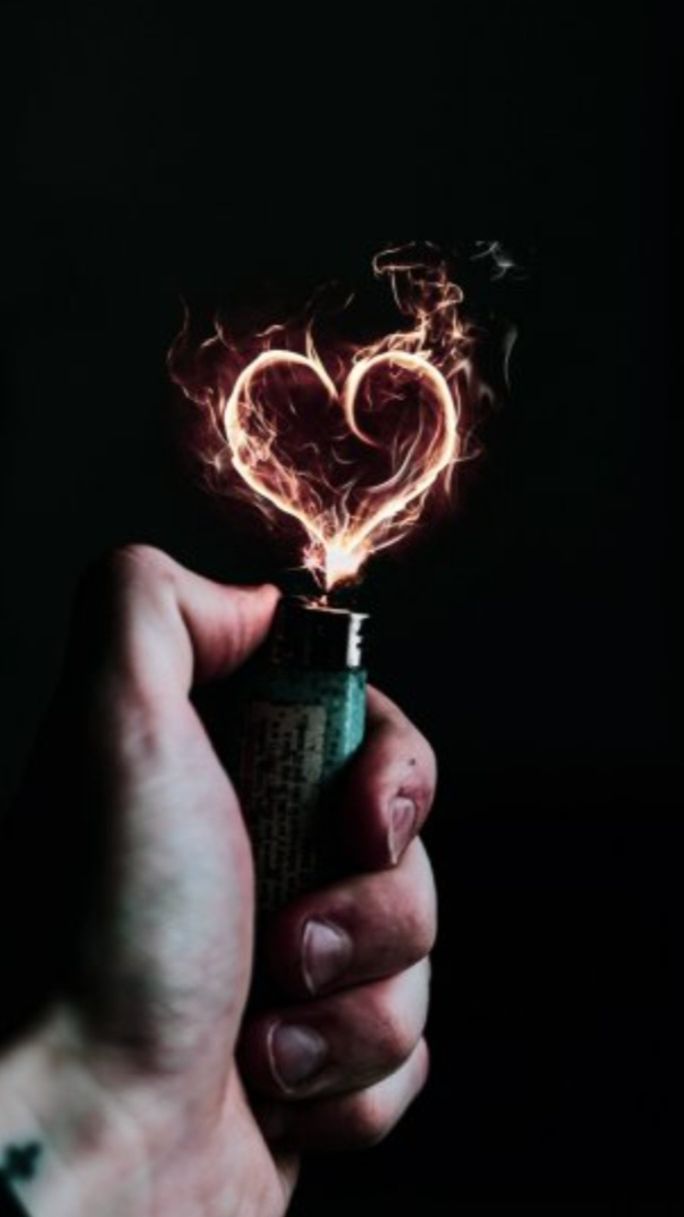 Обьявляю рубрику вопрос-ответ!Задавайте всё чего душе угодно,отвечу на всё!:3