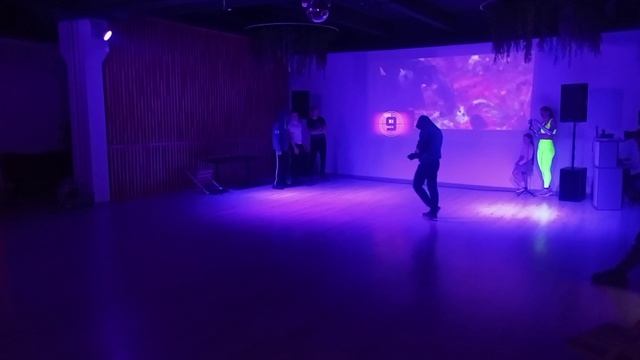 Слэм-постановка под  «Knife Party - Bonfire» - встреча 19.04.26