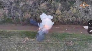 🔥🏴68 тп уничтожает НРТК ВСУ дроном-камикадзе в районе Торского