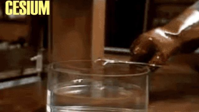 Я превратил периодическую таблицу в песню, которую ты никогда не забудешь.