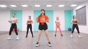 Eva Zumba 250608