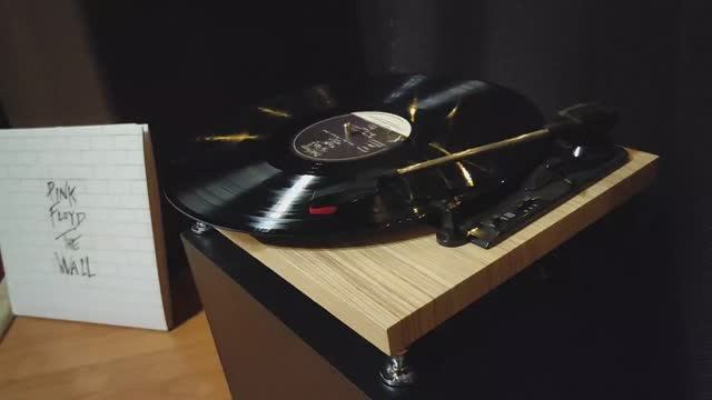 Слушаем винил, звук винила на акустике Mission QX 4. Как звучит очень бюджетный проигрыватель винила