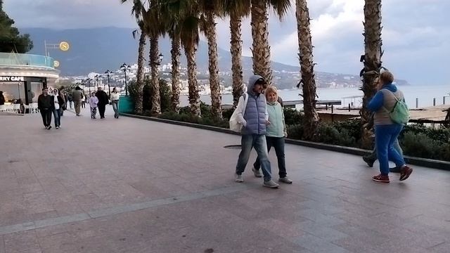 г. Ялта. Новая Набережная. апрель 2026 год.