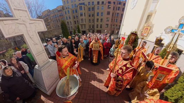 Крестный ход на Антипасху