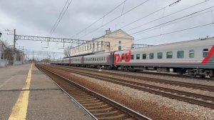 ЭП2к-174 с поездом по станции Любань