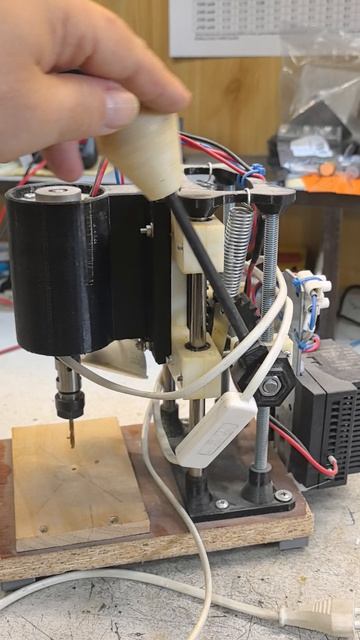 Сверлильный станок для печатных плат