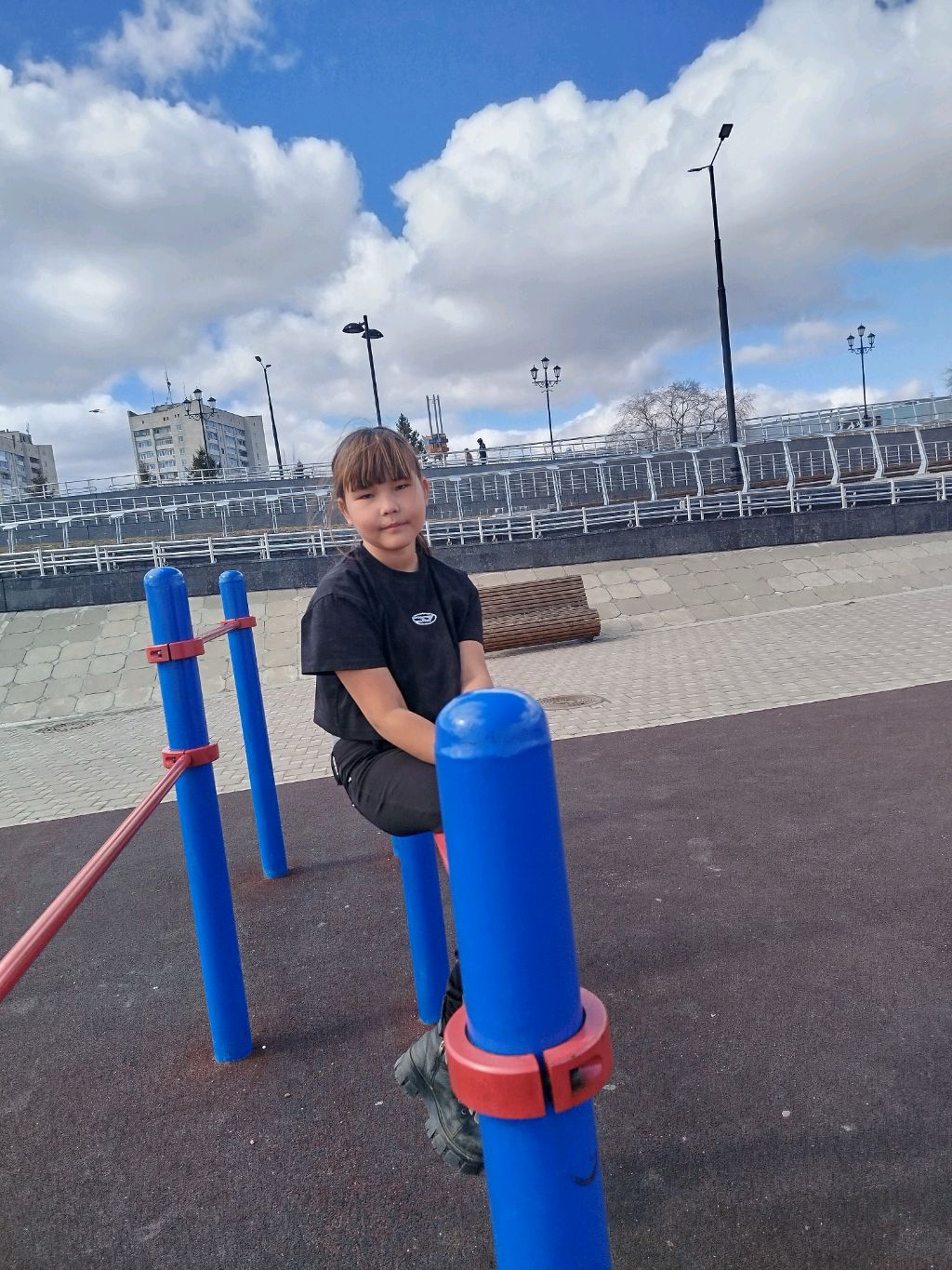 у нас рекорд 14 просмотров пожалуйста набирайте ещё а мы пошли праздновать