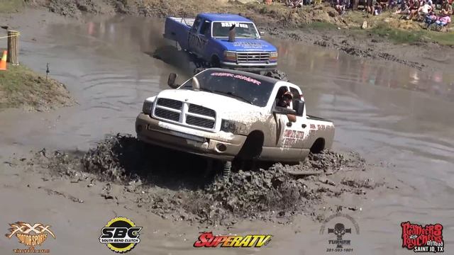 Грузовики и грязь