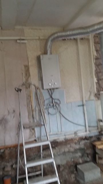 Двадцать минут.Полёт нормальный.