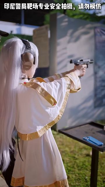 Фрирен, провожающая в последний путь. Эпоха изменилась.