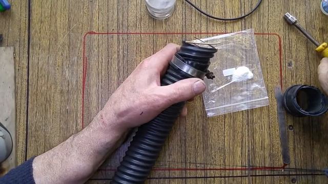 Пылесос Самсунг.  Ремонт шланга с управлением на ручке.