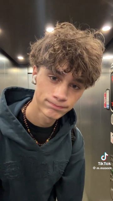 v24044gl0000d66nlmvog65gd51ta7lg