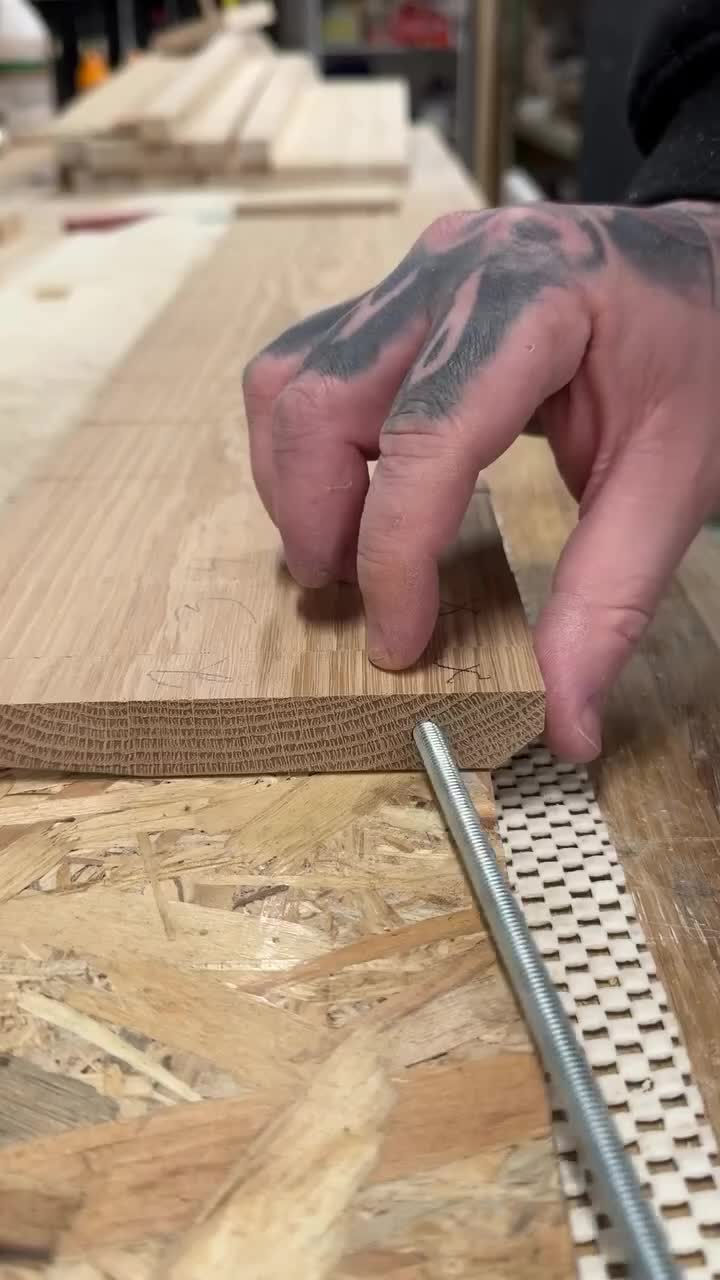 Стильная вешалка из дерева своими руками