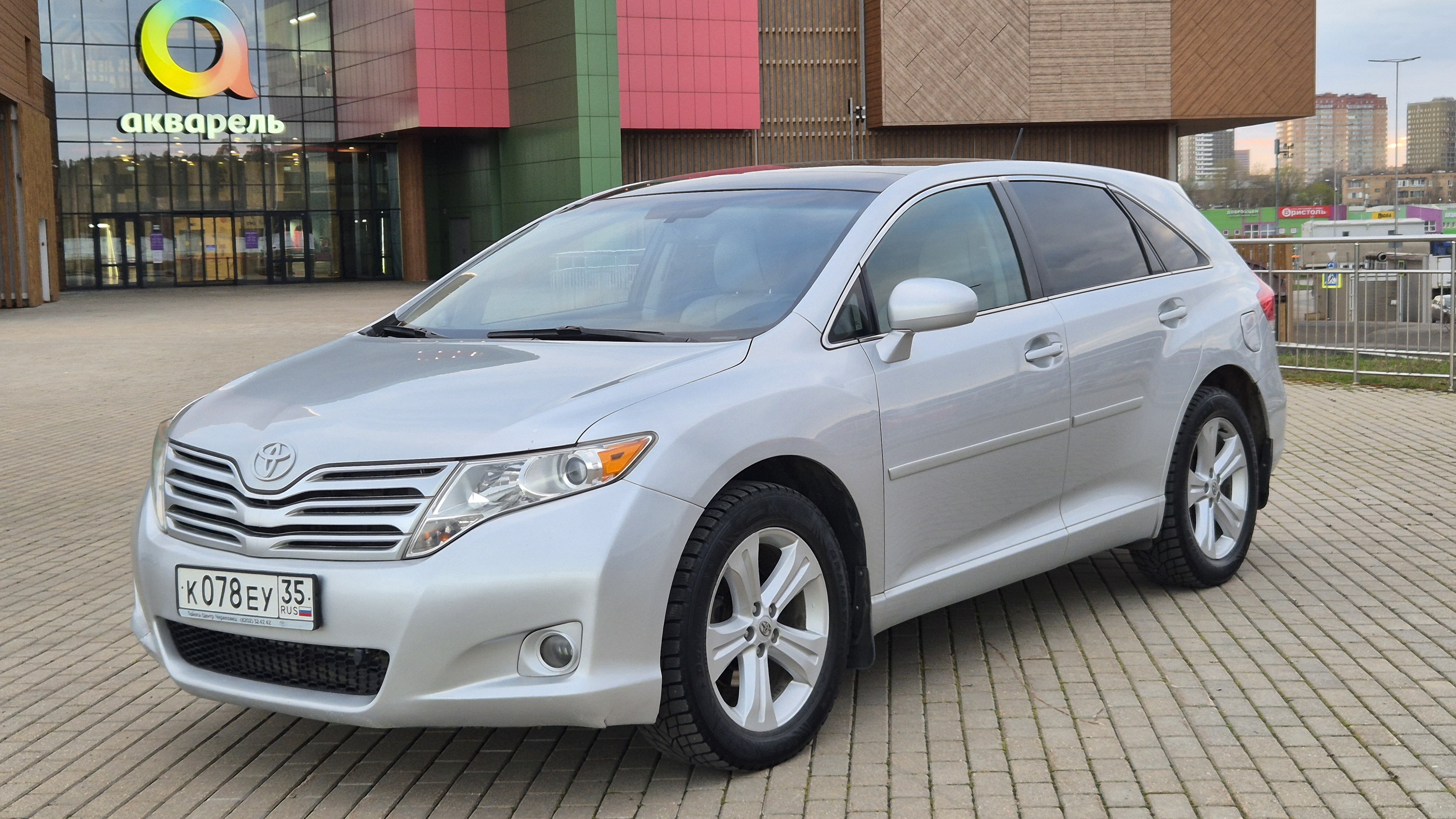 Toyota Venza осмотр