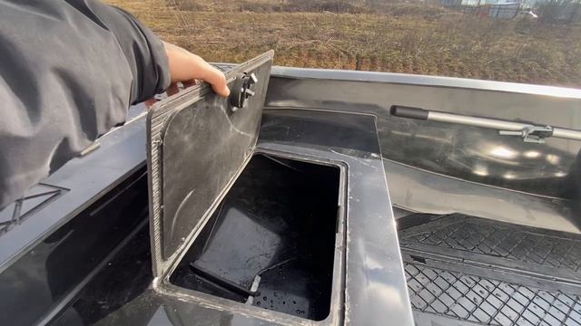 Обзор лодки ЛОСЬ 400