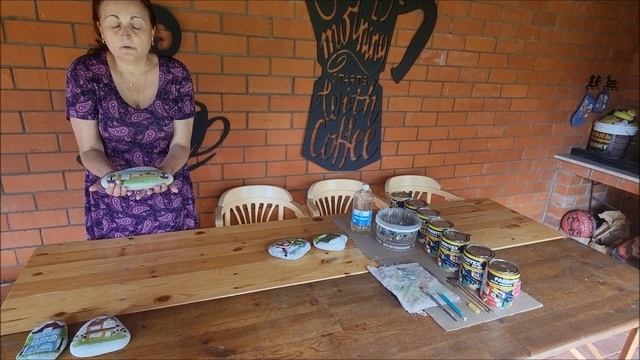 РИСУЮ НА КАМНЯХ. Получилось? 😊🖌️🖍️🏚️🏠🏡🏫⛪