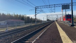 Сапсан на Москву