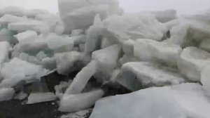 Эпичные кадры ледохода на набережной в Томске снял участник марафона 12 апреля