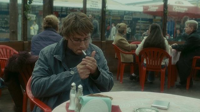 А ПОЧЕМУ ВЫ МЕНЯ ТОГДА НЕ ГЛАДИТЕ?..