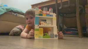 Ева построила новый дом