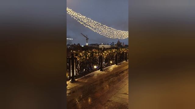 Я гуляю вечером в маскве