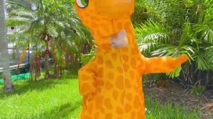 Крис и друзья. Надувной бассейн приключений