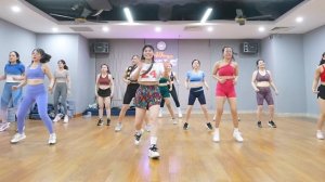 Eva Zumba 250730