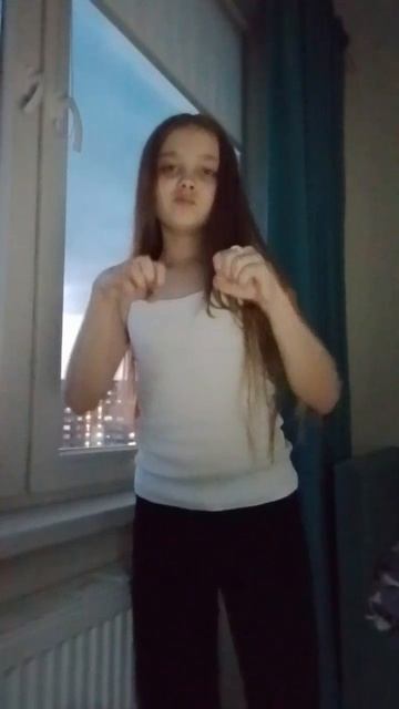 Задний фон интереснее?