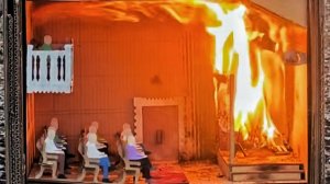 ПОЖАР В ТЕАТРЕ! Миниатюрная симуляция