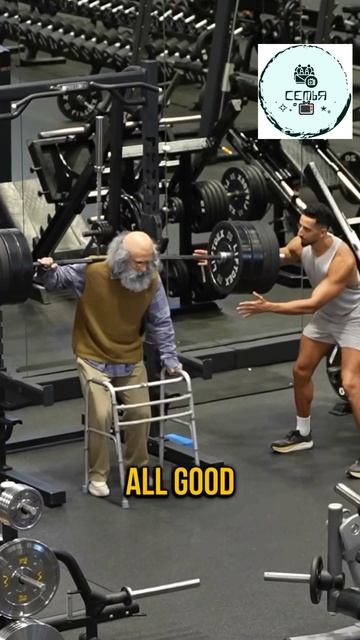 ДЕДУЛЯ ПОДНЯЛ ВЕС КАЧКОВ КОТОРЫЙ ОНИ САМИ ЕЛЕ ПОДЫМАЛИ  ОНИ В ШОКЕ