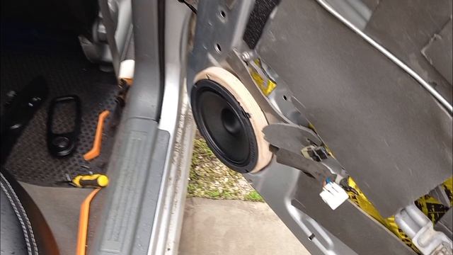 Динамики автомобильные Goodyear