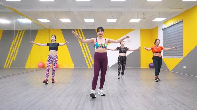 Eva Zumba 250519