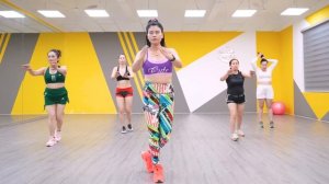 Eva Zumba 250801