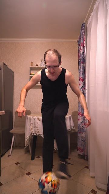 ЖЕНЬКА против МЕССИ