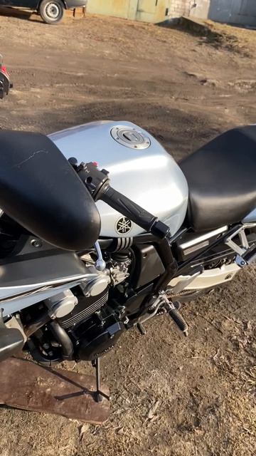 Yamaha Fzs 600 Fazer