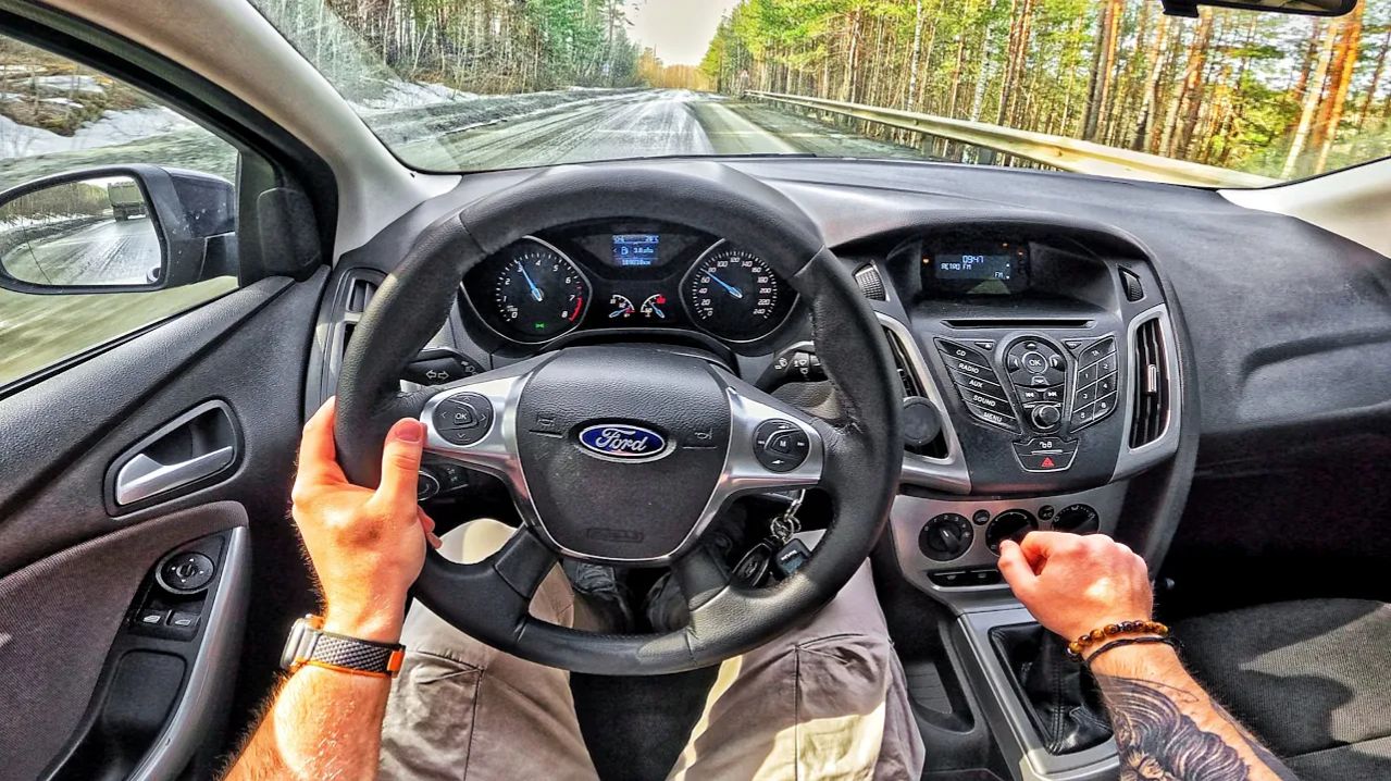 2013 Ford Focus 1.6 MT - POV ТЕСТ-ДРАЙВ смотреть онлайн