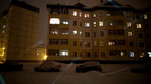 Снегопад... 19 апреля, видеозарисовка О. Дзиова