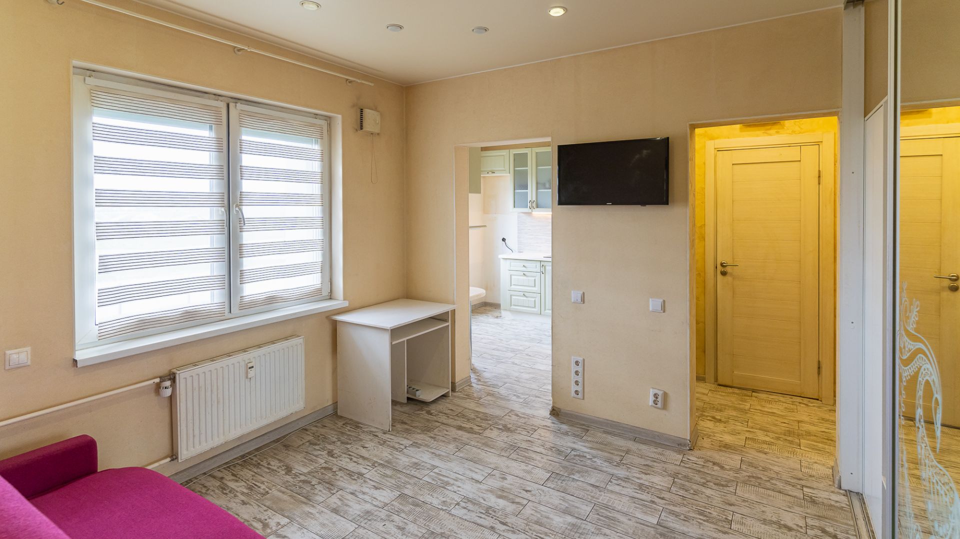 Чарушинская улица, 22к1