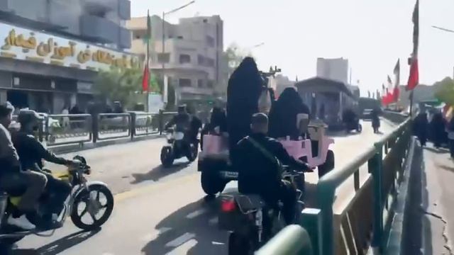 Кавайное женское ПВО в Иране.