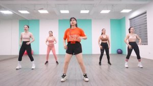 Eva Zumba 250618