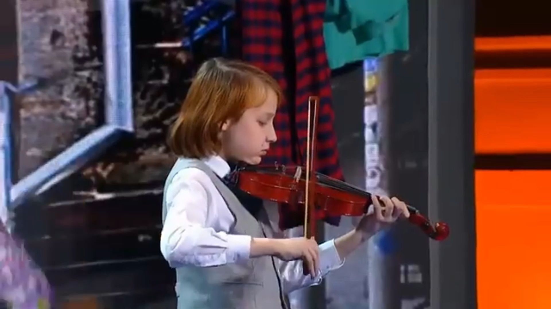 Еврейский дворик-2 — Уральские пельмени