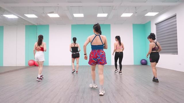 Eva Zumba 250731