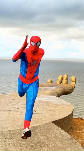 Spider-Man Is Rushing To The Rescue #spiderman